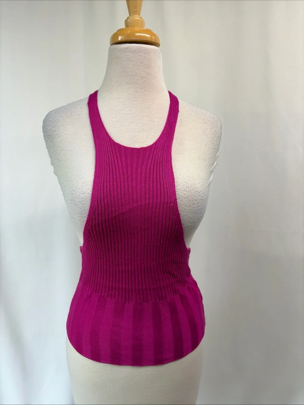 Intimately Free People Medium Magenta Ribbed Racerback Tank Cropped Knit Top - Picture 2 of 9